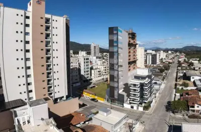 Exclusividade em perequê: 2 suítes em andar alto no san andrés – apenas 1 apto por andar