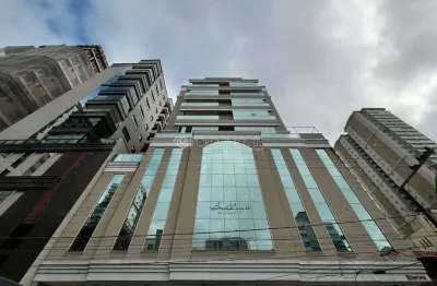 Apartamento com 2 dormitórios, lazer completo e 2 vagas privativas