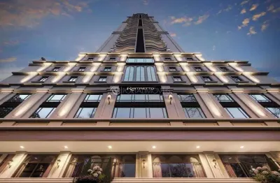 Luxo e conforto no residencial ristretto: apartamento 4 suítes a poucos metros do mar