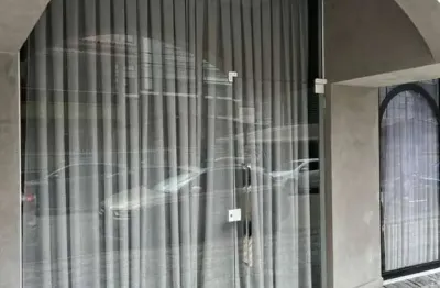 Casa comercial com 1 sala à venda na Rua 207, 443, Meia Praia, Itapema
