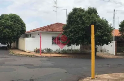 Casa com 3 quartos à venda na rua professora doutora maria villaça correa leite, 227, vila josé bonifácio, araraquara, 313 m2 por r$ 730.000