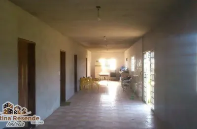 Chácara / sítio com 3 quartos à venda em pouso alto, natividade da serra , 9000 m2 por r$ 300.000