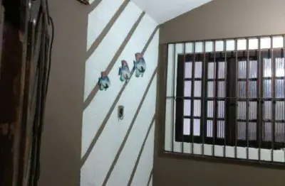 Casa com 2 quartos à venda no jardim casa branca, caraguatatuba  por r$ 220.000