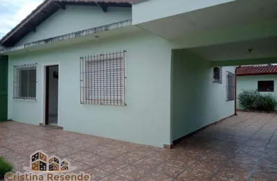 Casa com 2 quartos à venda no estrela d'alva, caraguatatuba , 140 m2 por r$ 600.000