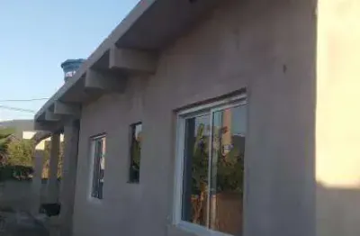 Casa com 2 quartos à venda no travessão, caraguatatuba , 232 m2 por r$ 400.000
