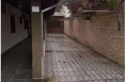 Casa com 2 quartos à venda no sumaré, caraguatatuba , 250 m2 por r$ 755.000