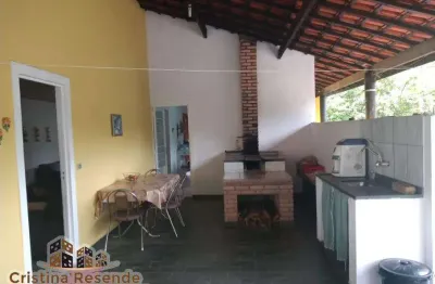 Chácara / sítio com 2 quartos à venda em pouso alto, natividade da serra , 2 m2 por r$ 360.000