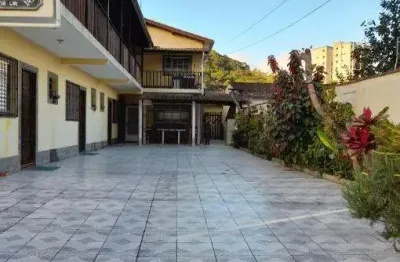 Casa com 6 quartos à venda no prainha, caraguatatuba , 309 m2 por r$ 900.000