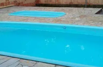 Casa com 2 quartos à venda no Massaguaçu, Caraguatatuba  por R$ 385.000