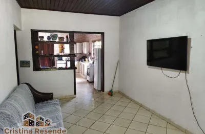 Casa com 2 quartos à venda no cantagalo, caraguatatuba  por r$ 320.000