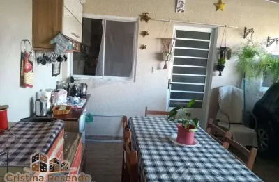 Casa com 2 quartos à venda no pegorelli, caraguatatuba  por r$ 200.000