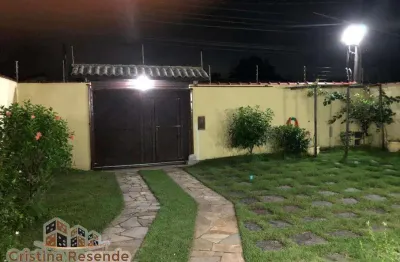 Casa com 2 quartos à venda no jardim britânia, caraguatatuba , 360 m2 por r$ 850.000