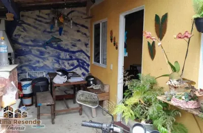 Casa com 2 quartos à venda no getuba, caraguatatuba  por r$ 270.000