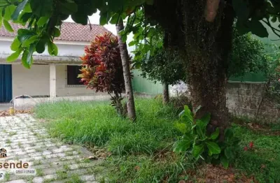 Casa com 2 quartos à venda na praia das palmeiras, caraguatatuba , 250 m2 por r$ 500.000