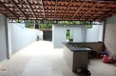 Casa com 2 quartos à venda no rio do ouro, caraguatatuba , 188 m2 por r$ 430.000