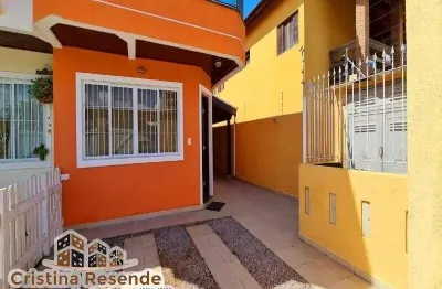 Casa em condomínio fechado com 2 quartos à venda no martim de sá, caraguatatuba , 174 m2 por r$ 600.000