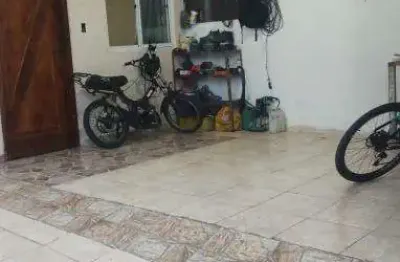 Casa com 3 quartos à venda no pegorelli, caraguatatuba  por r$ 220.000