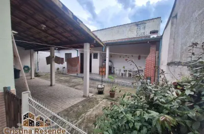 Casa com 3 quartos à venda na praia das palmeiras, caraguatatuba  por r$ 500.000