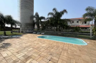 Sobrado de 3 dormitórios e 2 vagas em condomínio fechado em canoas.