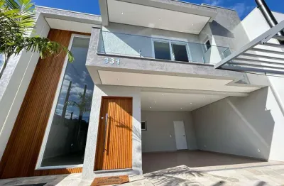 Sobrado 3 dormitórios com suíte master no bairro mont serrat em canoas.