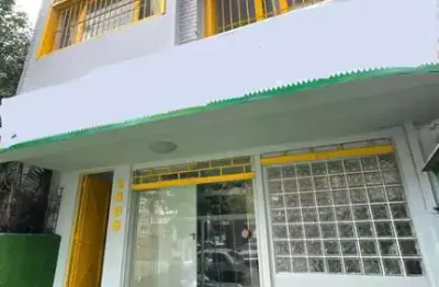 Prédio à venda no São Geraldo, Porto Alegre 