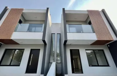 Sobrado de 3 dormitórios sendo  2 suítes no bairro são josé em canoas.