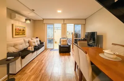 Casa com 2 quartos à venda na Rua Brasil, 384, Centro, Canoas