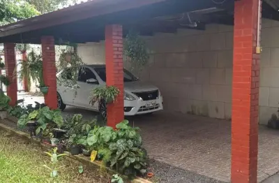 Ótima casa de alvenaria no bairro estância velha em canoas-rs