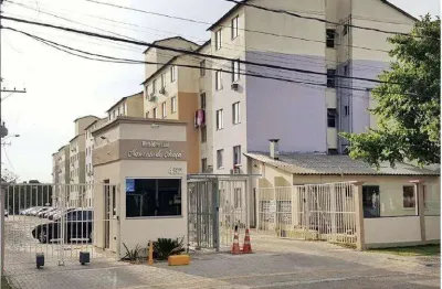 Apartamento de 2 dormitórios com ótima posição solar e bem localizado.