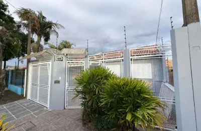 Casa com 3 quartos à venda na Rua Nápoles, 255, São José, Canoas