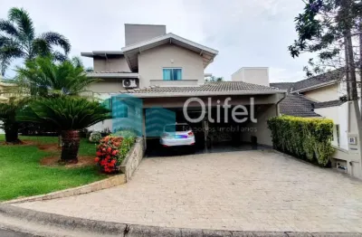 Casa moderna, com muito espaço, sala de estar, de tv, de jantar, escritório, 3 dormitórios com armários, sendo 1 suíte máster com sacada, lavabo, banheiro social, cozinha e lavanderia com armários, de