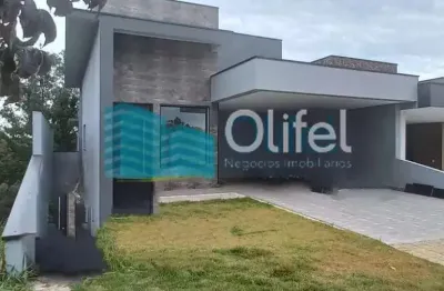 Excelente casa nova, assobradada,  em condomínio fechado na cidade de  Louveira. Condomínio conta com lazer completo com salão de festas, piscina, playground, campo de futebol, churrasqueira, academia