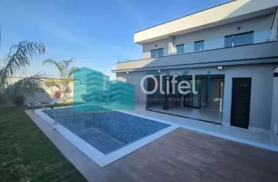 Excelente sobrado, novo, dentro de um dos mais conceituados condomínios da cidade de campinas. feita no conceito contemporâneo, aberto e com excelente iluminação natural e privacidade! são 3 suítes, s