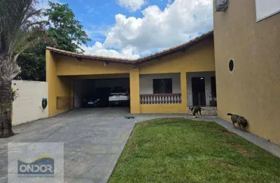 Casa com 3 dormitórios à venda, 330 m² por R$ 1.500.000,00 - Centro - Vargem Grande Paulista/SP