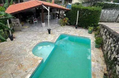 Casa com 3 dormitórios à venda, 350 m² por R$ 1.250.000,00 - Granja Carneiro Viana - Cotia/SP