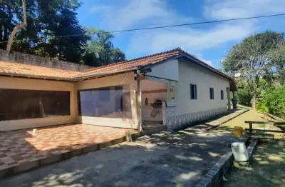 Linda chácara, lugar tranquilo para morar ou finais de semana
