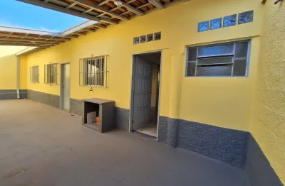 Casa com edícula na zona norte de santana em são josé dos campos