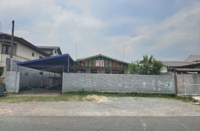 Saraju vende lote de 420 m2 com casa de madeira no solitude - cajuru