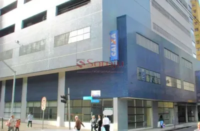 Saraju imobiliaria aluga loja comercial de rua - de frente para a rua jose loureiro com esquina com travessa da lapa