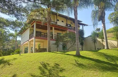 Sitio com boa estrutura pronta para uso em gaspar sc