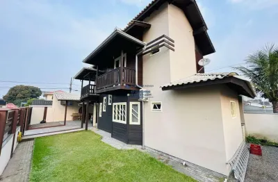 Casa para venda bairro cordeiros parte alta cidade de itajai santa catarina.