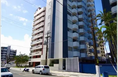 Lindo Apartamento na Quadra do Mar para Venda com 02 Quartos em Caiobá