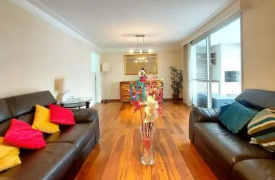 Apartamento com 4 quartos à venda na Alameda dos Arapanés, 1131, Moema, São Paulo por R$ 2.597.000