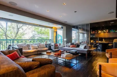 Apartamento com 3 quartos à venda na Rua Arandu, 222, Brooklin, São Paulo por R$ 5.750.000