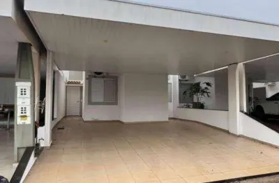 Casa à venda no garden village com 3 dormitórios e 2 vagas de garagem / próximo ao mercado porecatu da av belvedere