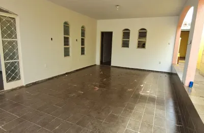 Casa com 3 quartos para alugar na Rua Luiz Geraldo da Silva, 11, Morada da Serra, Cuiabá