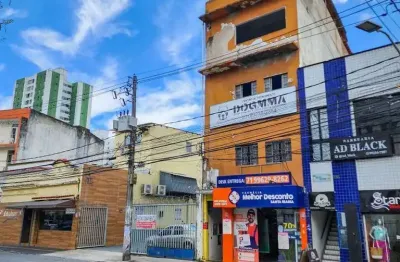 Sala comercial para alugar na Avenida Leovigildo Filgueiras, 47, Garcia, Salvador