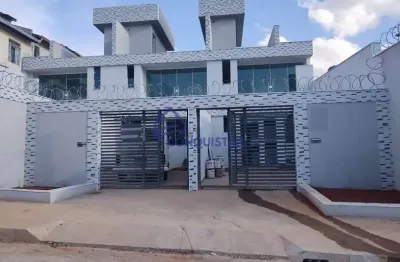 Casa com 3 quartos à venda na Santa Amélia, Belo Horizonte  por R$ 839.000