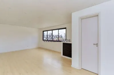 Sala comercial à venda na rua comendador macedo, 62, centro, curitiba por r$ 195.000
