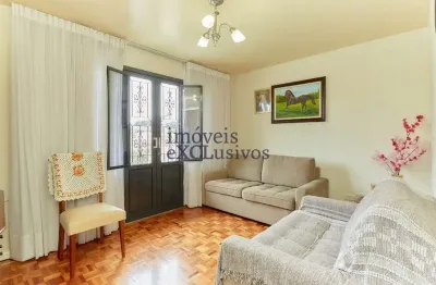 Casa com 4 quartos à venda na rua luiza verone piccoli, 134, tingui, curitiba por r$ 900.000